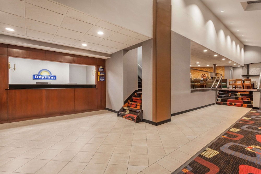 Days Inn by Wyndham Woodbury Long Island 3/23