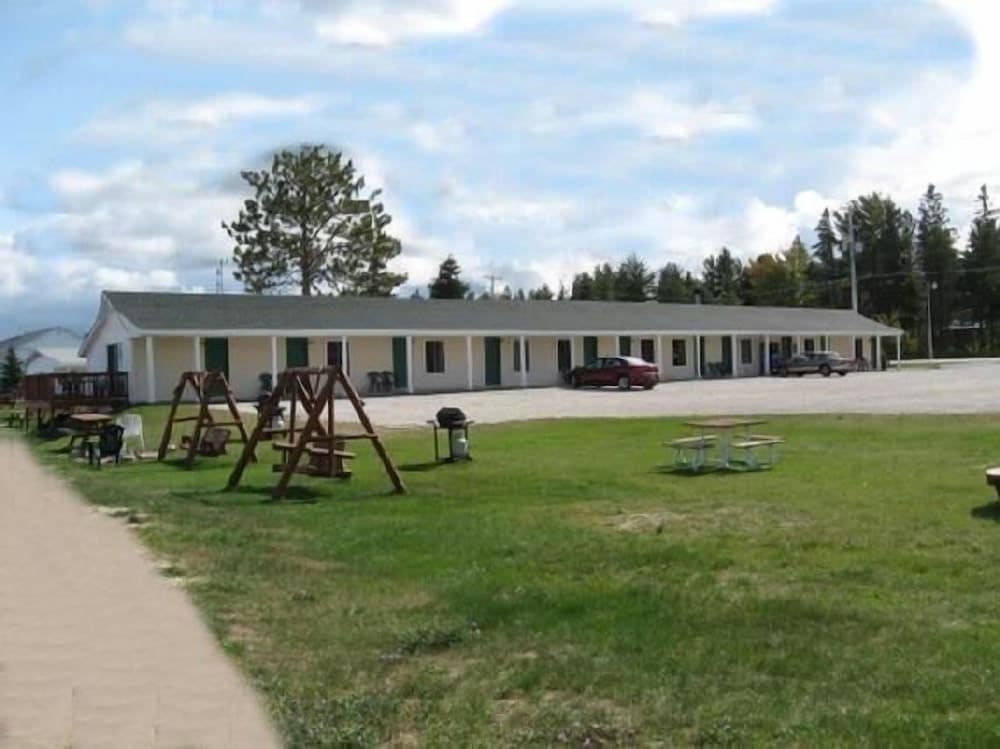 Northwinds Motel 35/41
