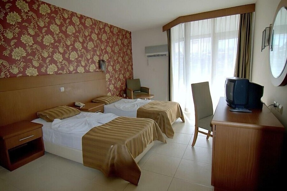 Surtel Hotel 17/41