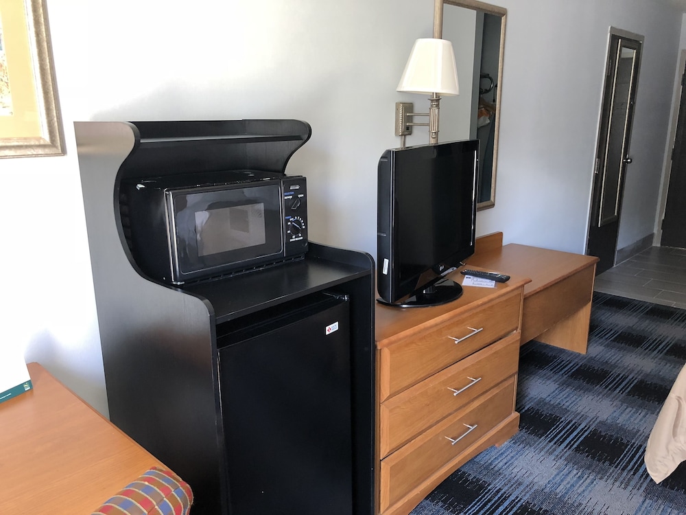 Quality Inn Dublin I-81 46/73