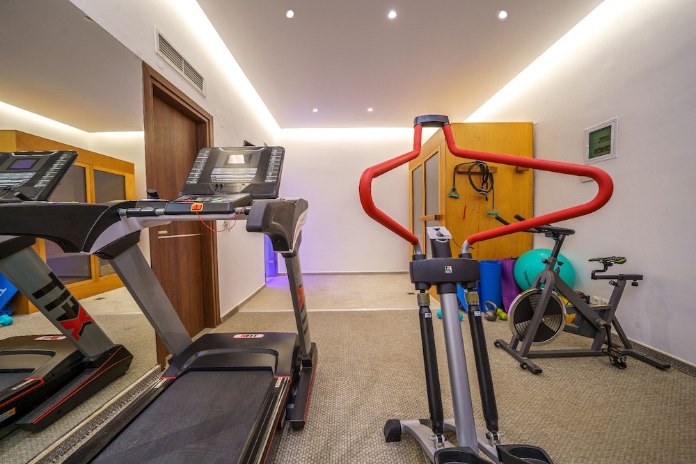 Elysian Suites 36/61