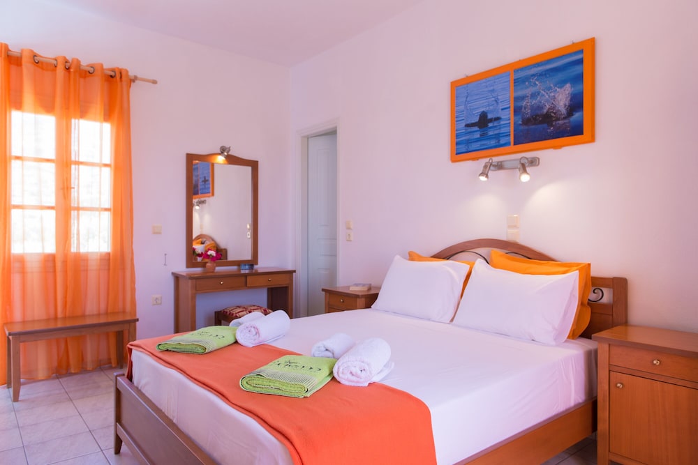 Edem Hotel Apartments 16/72