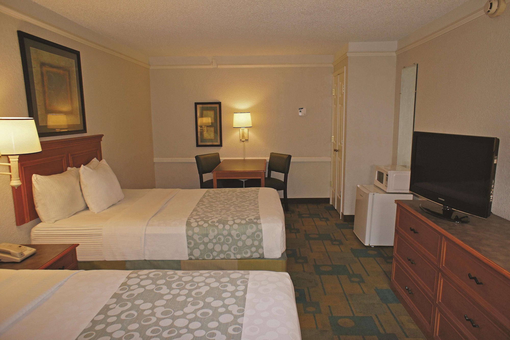 غرفة بسريرين مزدوجين، La Quinta Inn Pensacola 5/7