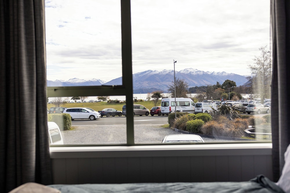 Haka House Wanaka 34/37