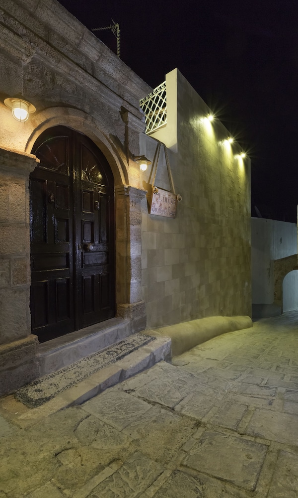 Lindos Boutique Rooms Adults Only 25/28
