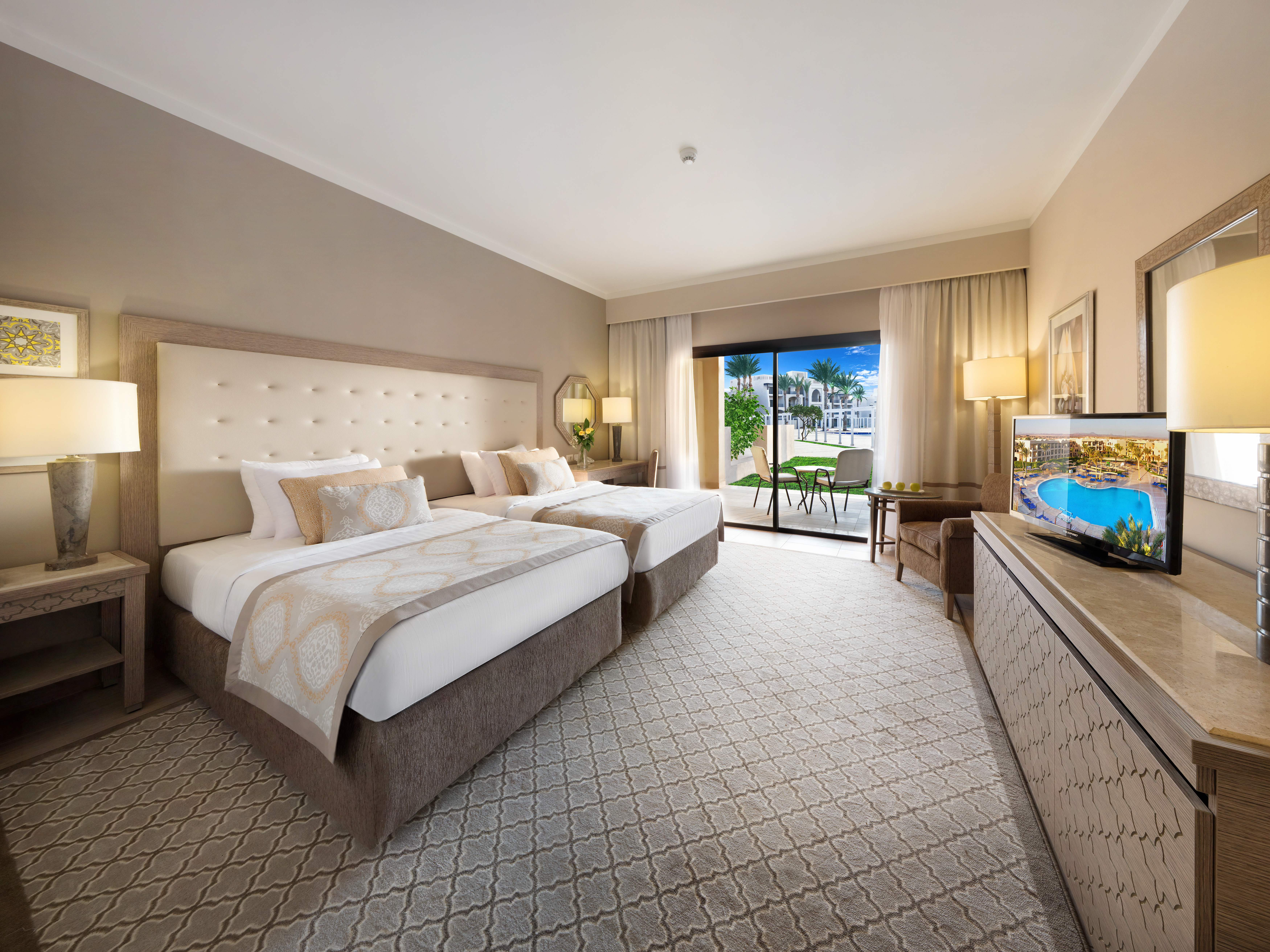 SUPERIOR GARDEN VIEW ROOM