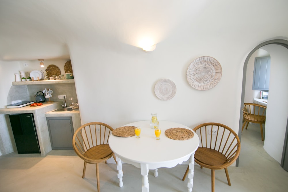 Santorini Villas 32/45