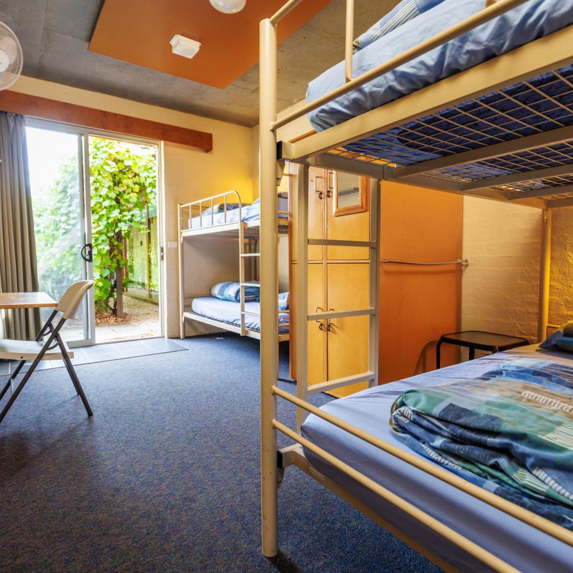 YHA Grampians Eco Halls Gap 28/63