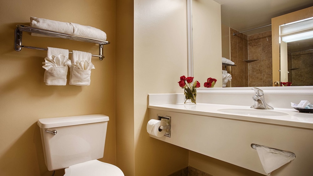 Best Western Potomac Mills 14/35