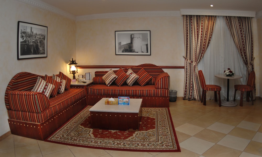 Al Liwan Suites Doha 38/67