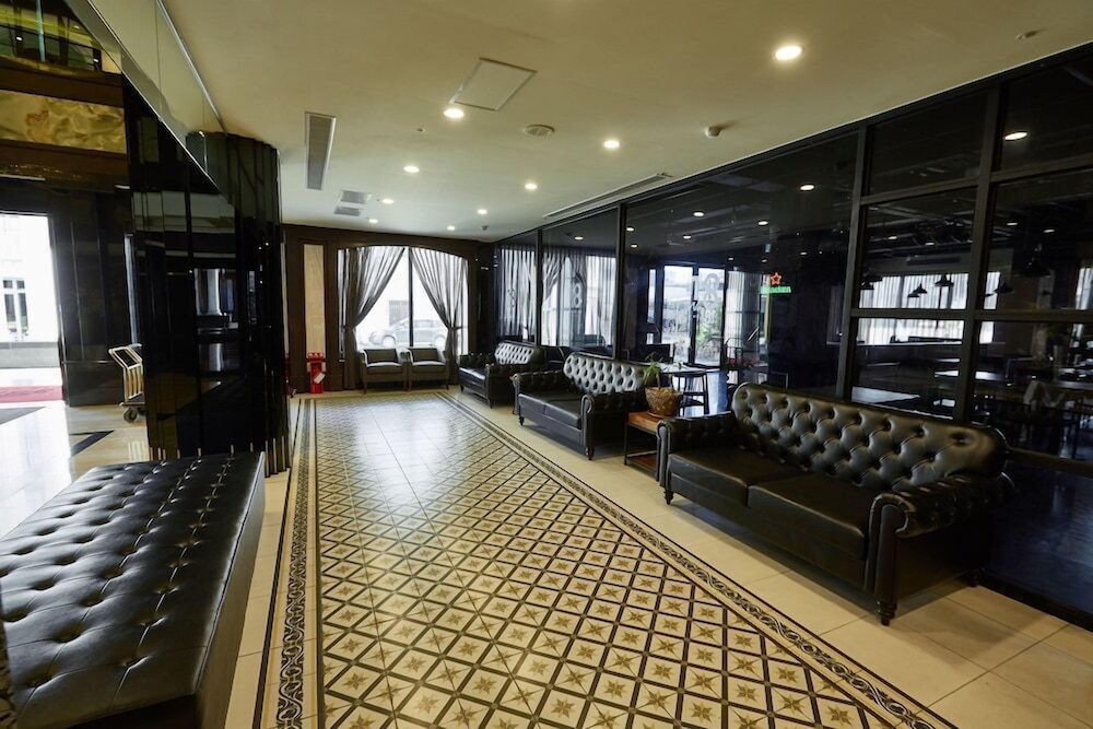 Fulidun Hotel 37/67