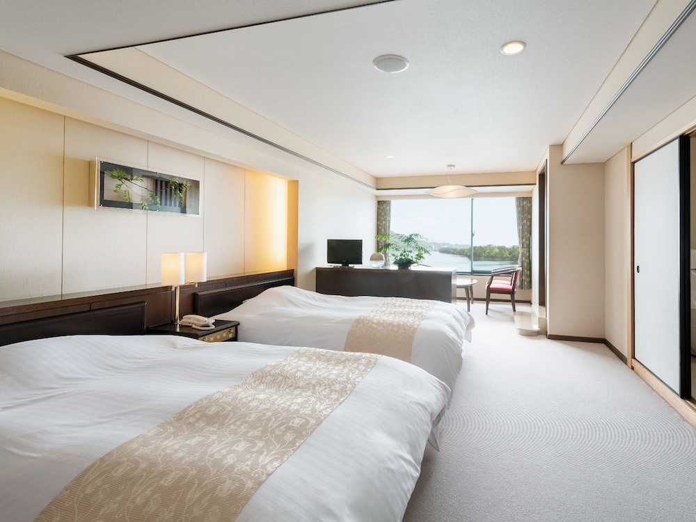 Amanohashidate Hotel 6/21