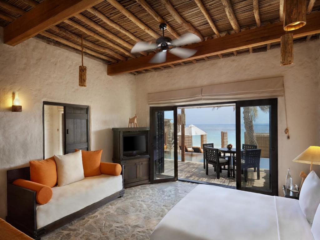 Pool Villa Beachfront