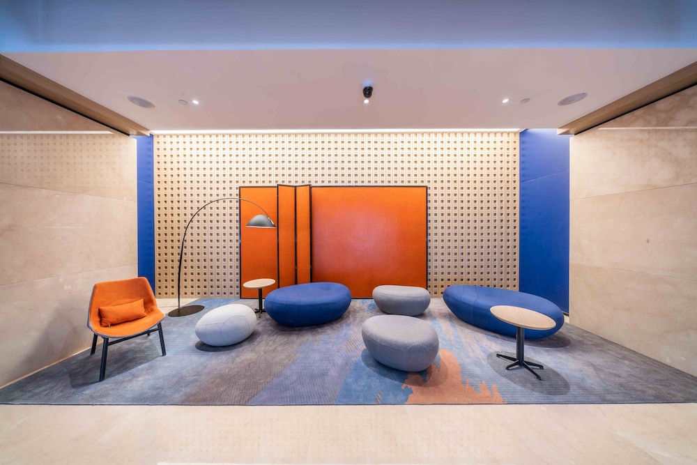 Holiday Inn Express Hangzhou Westlake East 43/60