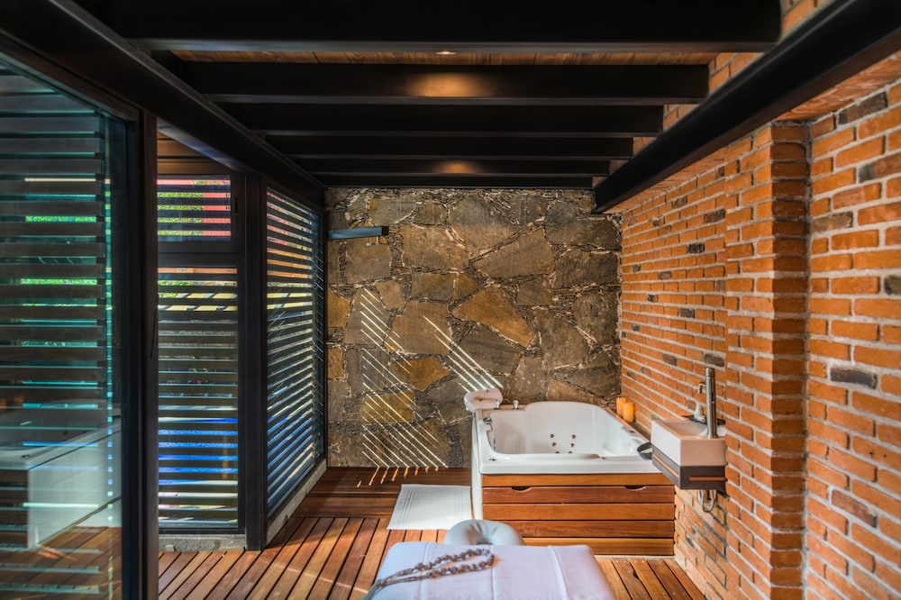 Matian Hotel Boutique 50/50