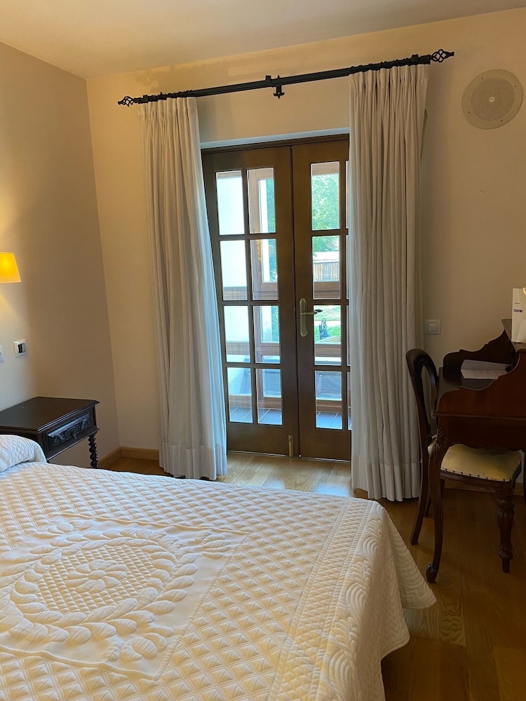 Hotel Vila Do Val 14/56