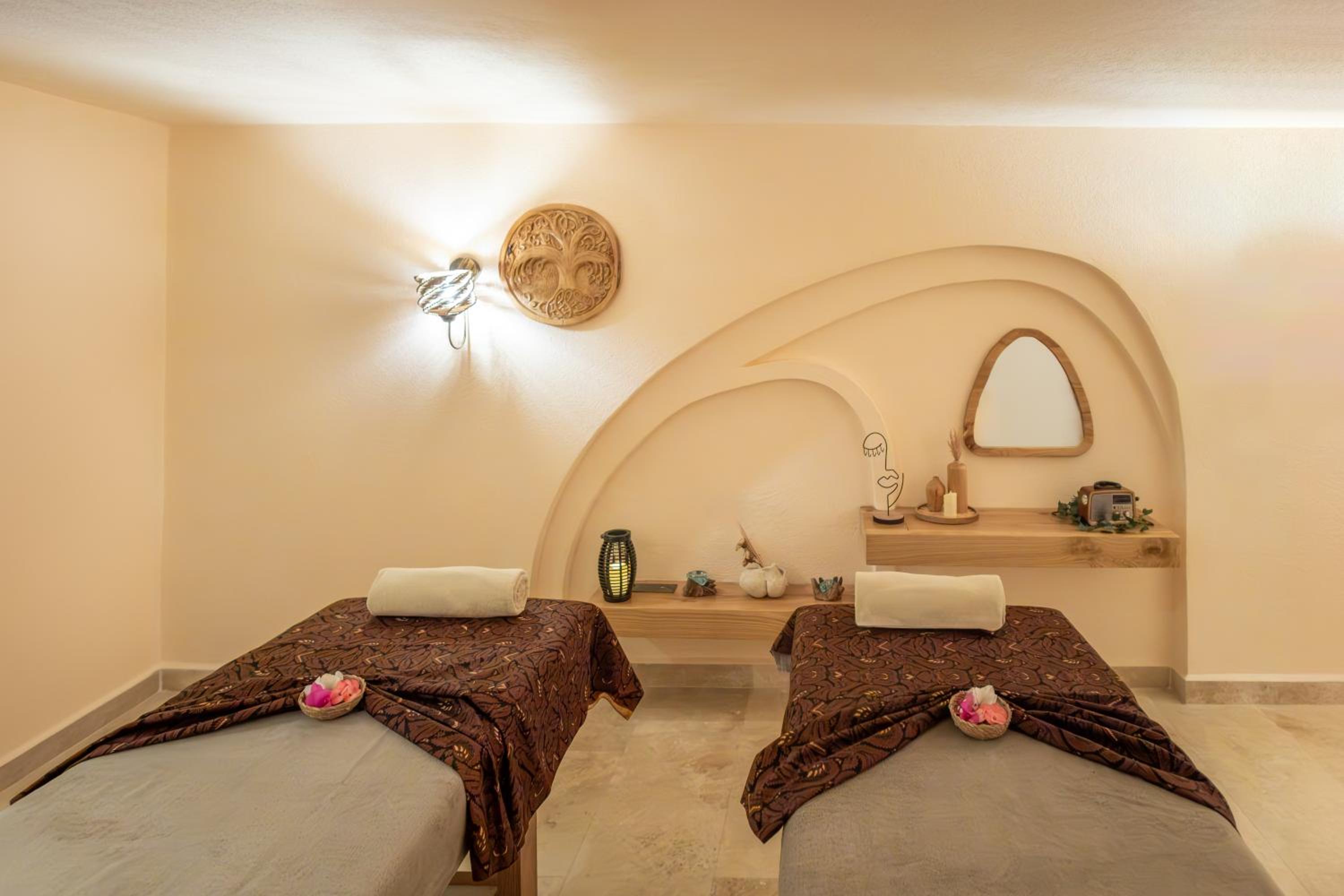 Inone Mucho Selection Hotel Adults Only 64/89