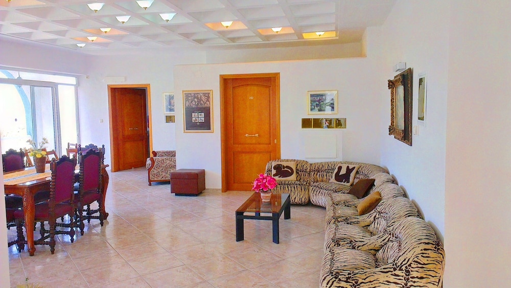 Villa Agnanti 24/44