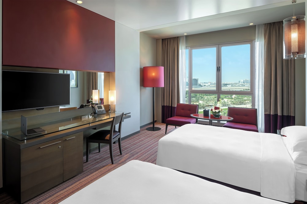 ROOM, TWIN BEDS, GARDEN VIEW