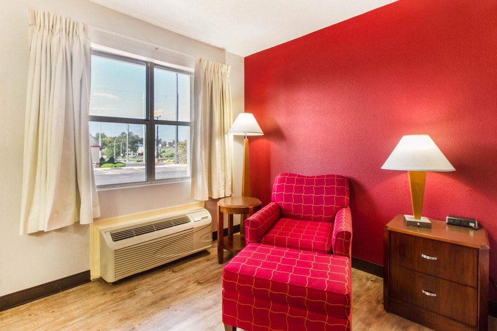 Econo Lodge Athens I-75 21/38