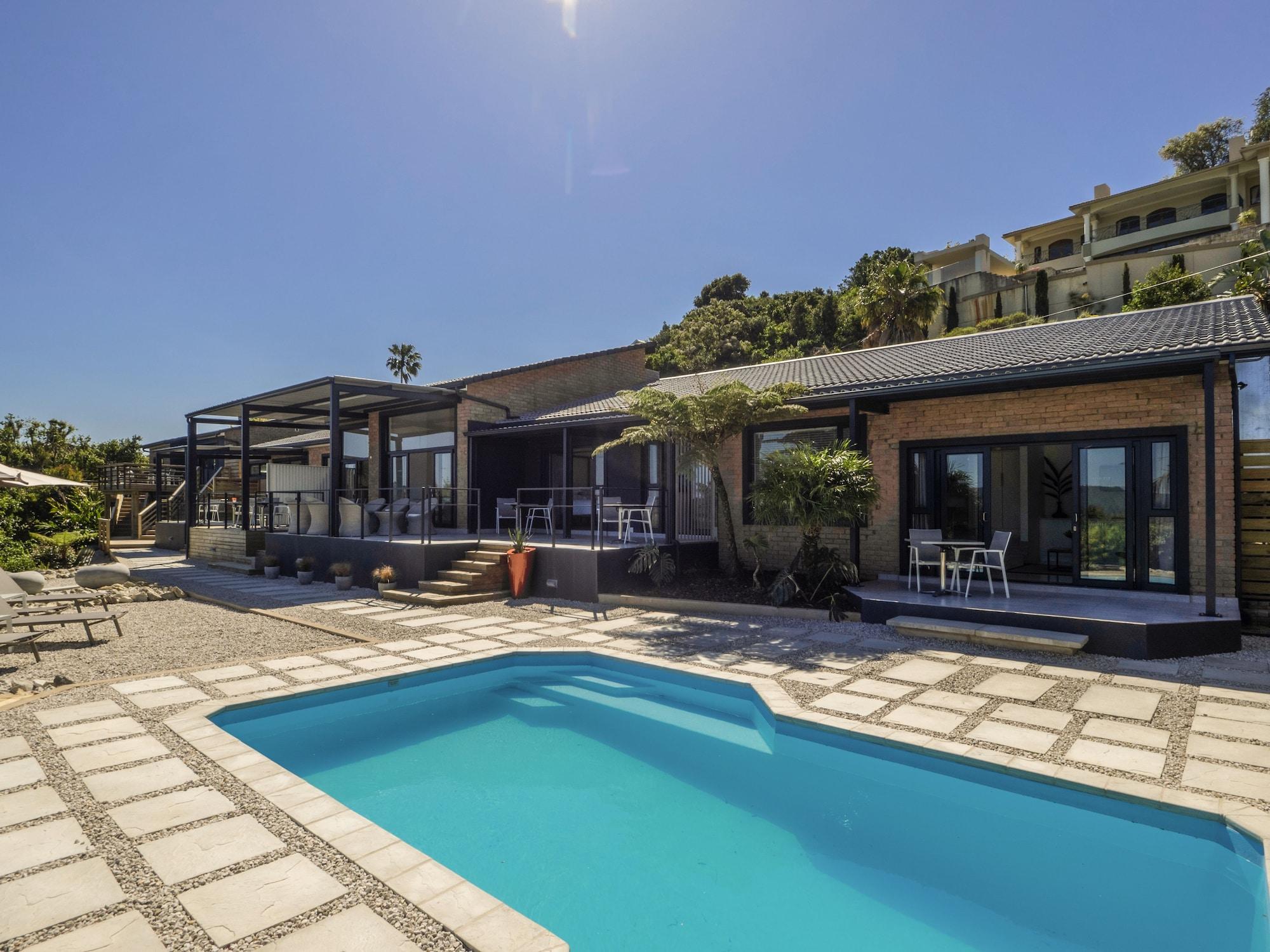THEBLOEM by Knysna Paradise Collection 46/50