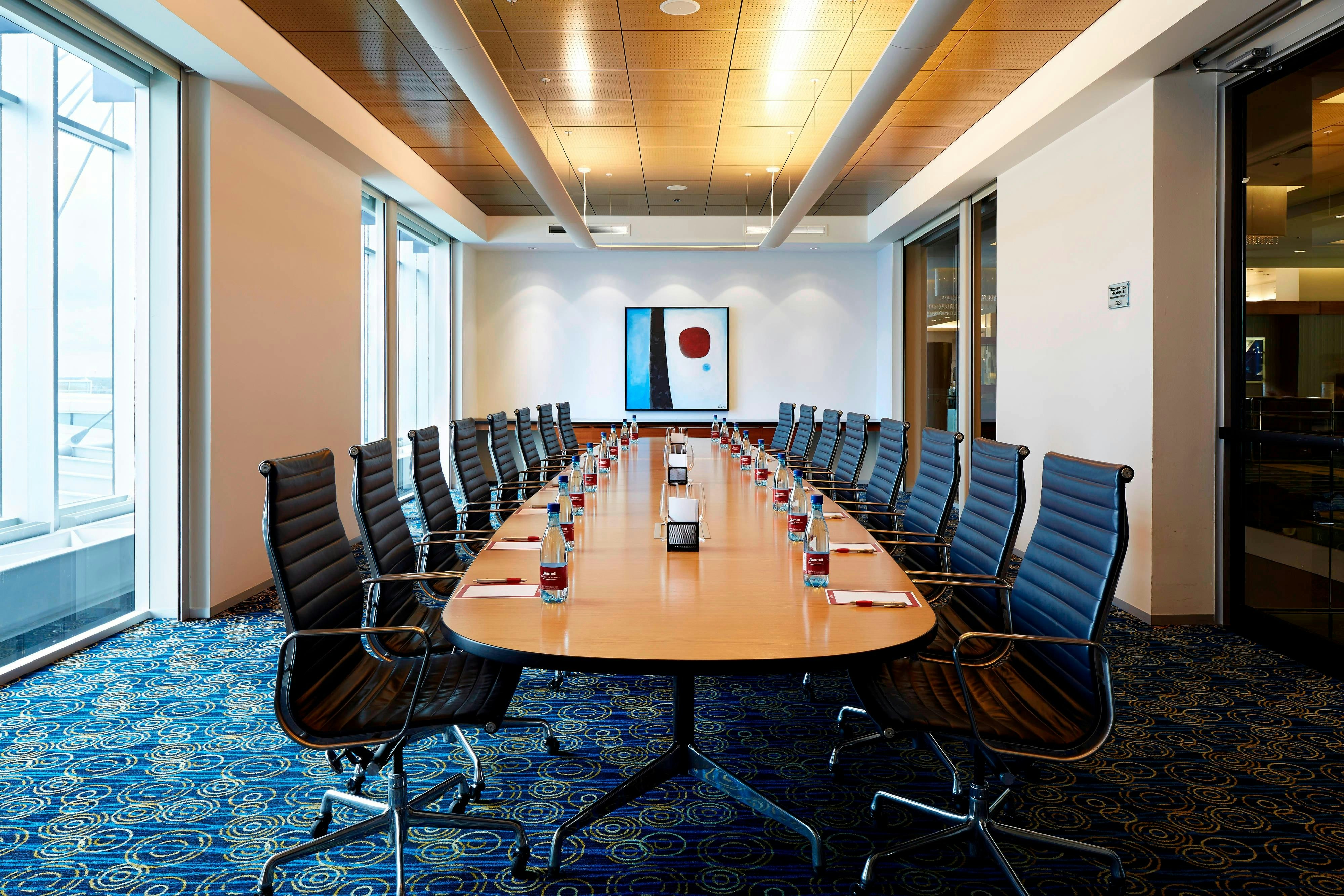 Montreal Airport Marriott In-Terminal Hotel 25/37