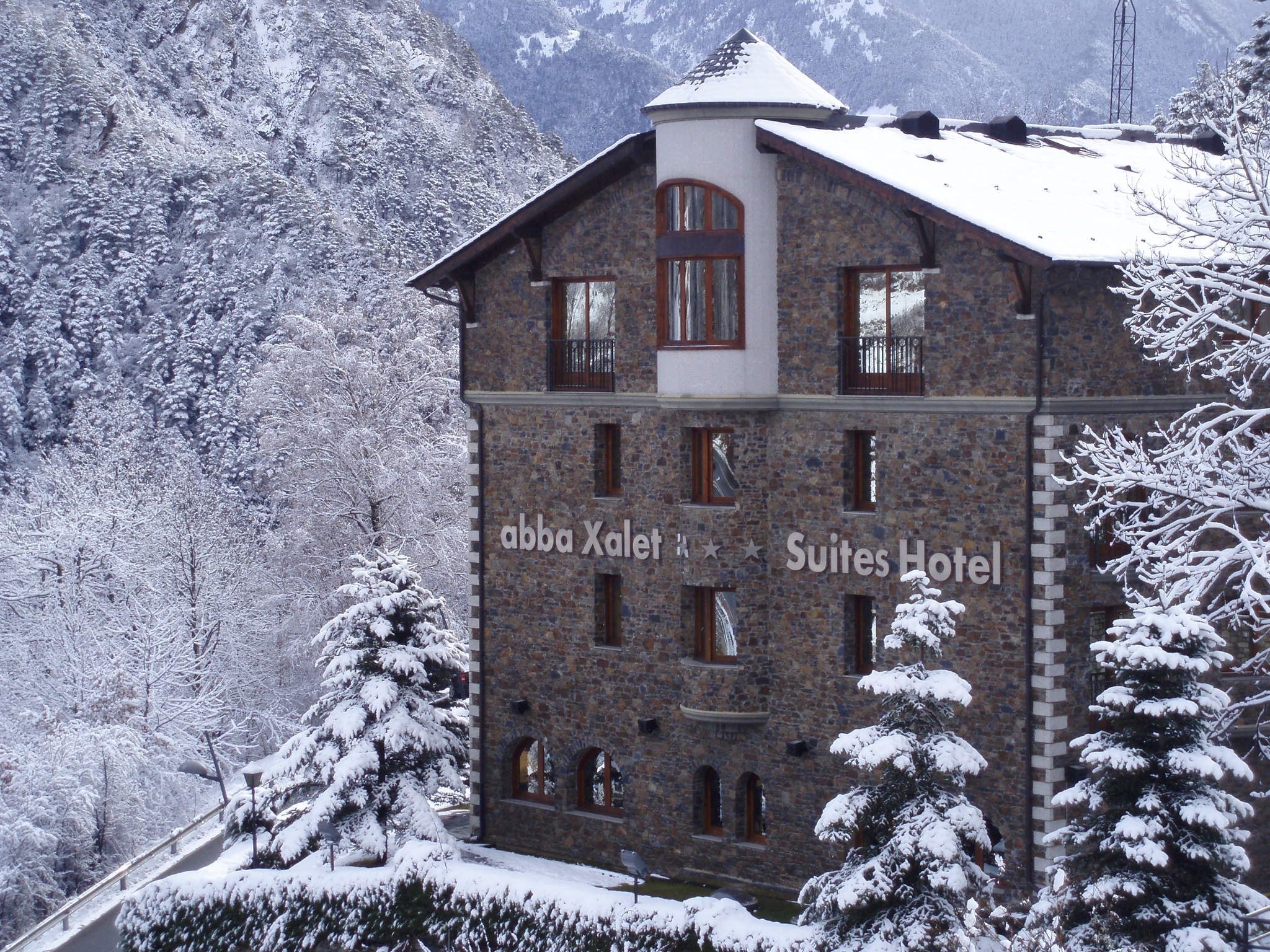Abba Xalet Suites in SANT JULIA DE LORIA