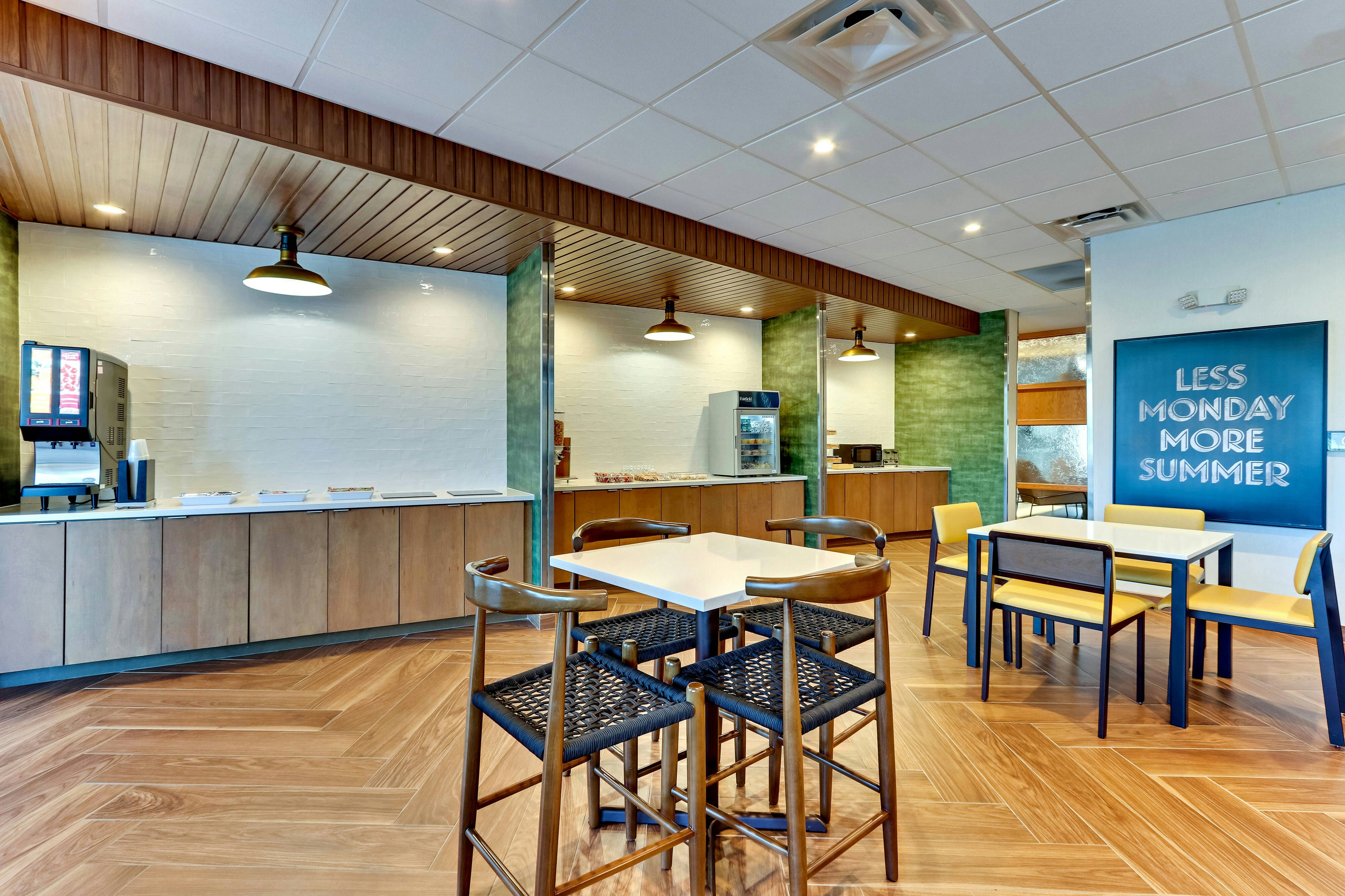 Fairfield Inn & Suites by Marriott Dallas Love Field 10/17