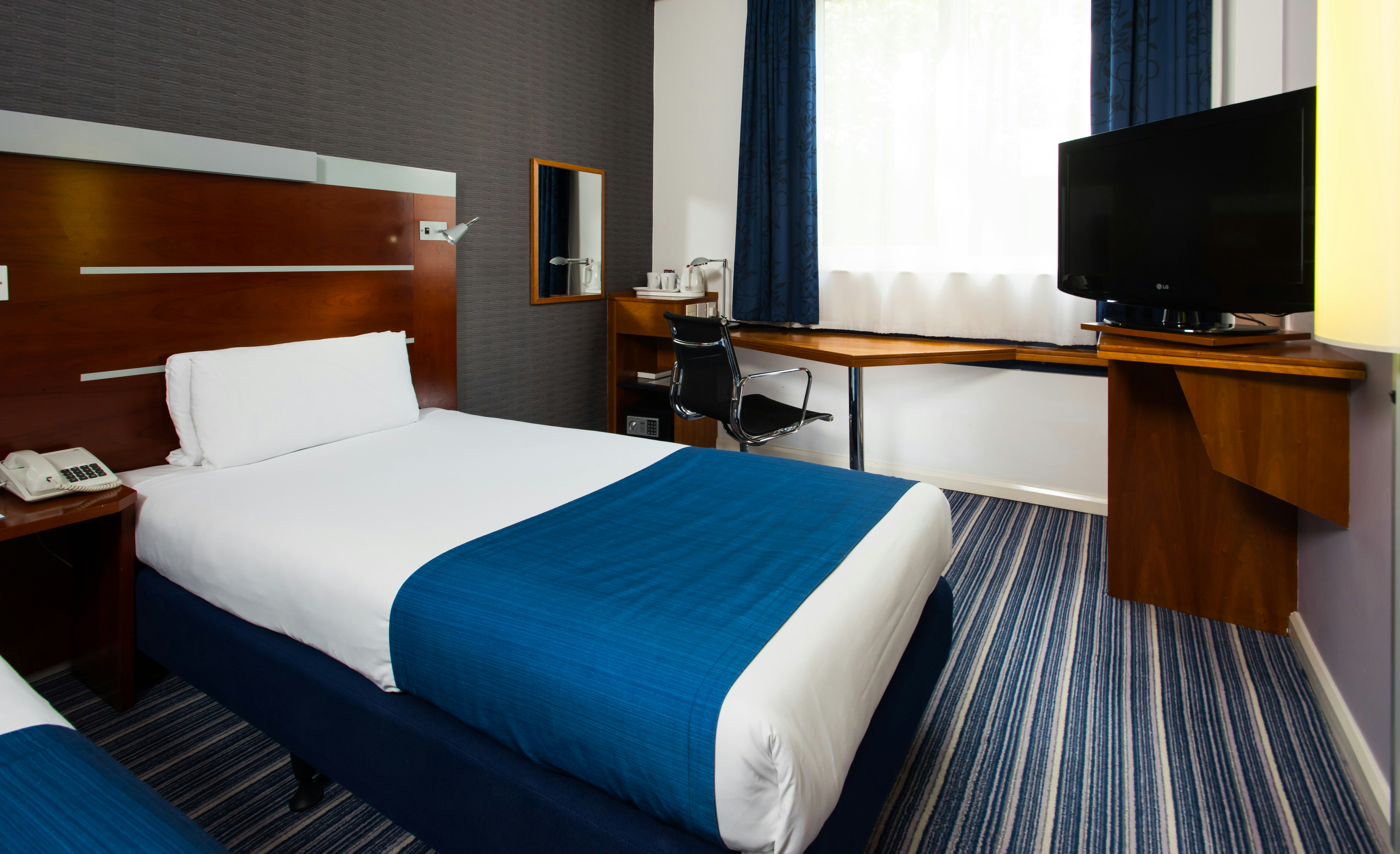 Express By Holiday Inn London-Wimbledon-South 16/35
