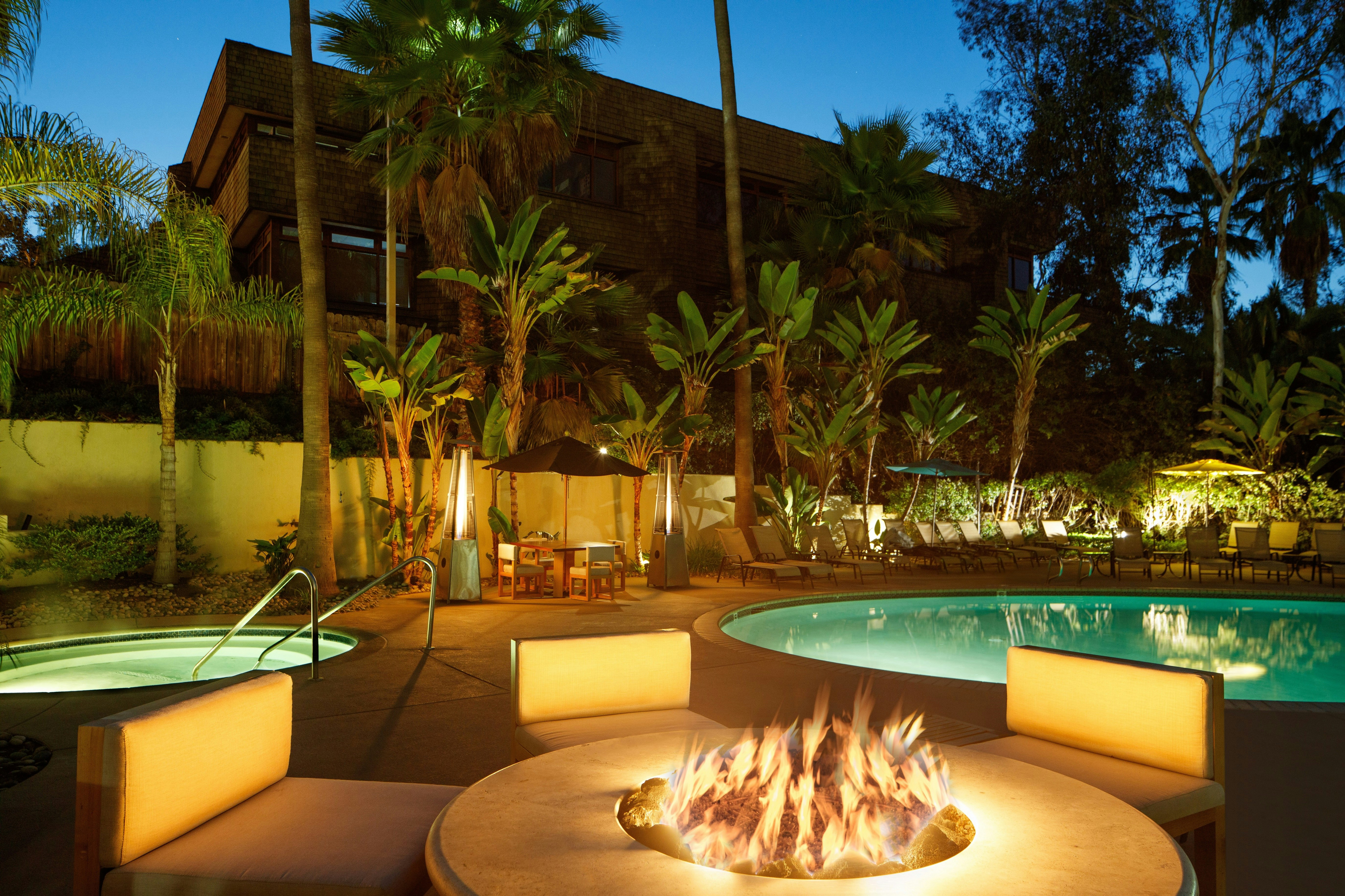 DoubleTree by Hilton Hotel San Diego - Hotel Circle 48/50