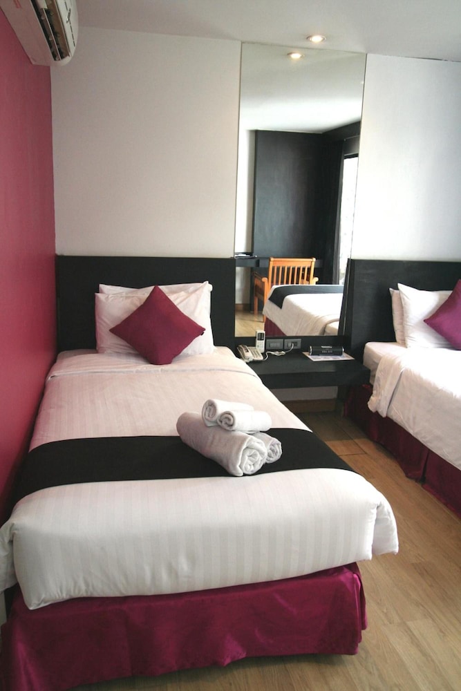 Grand Inn Hotel 13/64