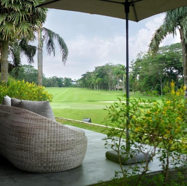 Djoglo Luxury Bungalow 33/44