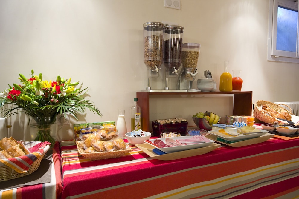 Hotel Le Relais Saint Jacques 44/55
