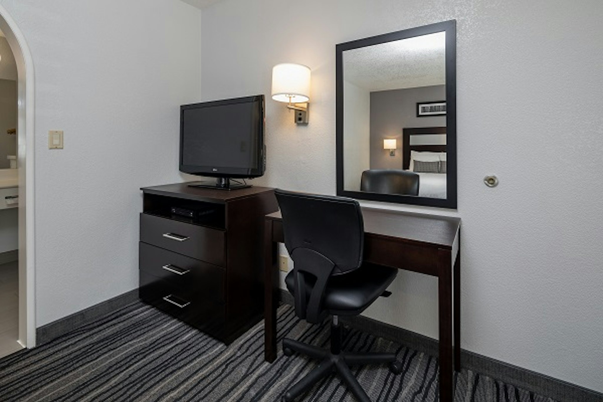 Redwood Creek Inn 20/25