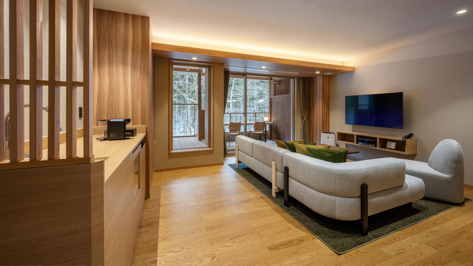 Premium, Prestige, Penthouse Suite