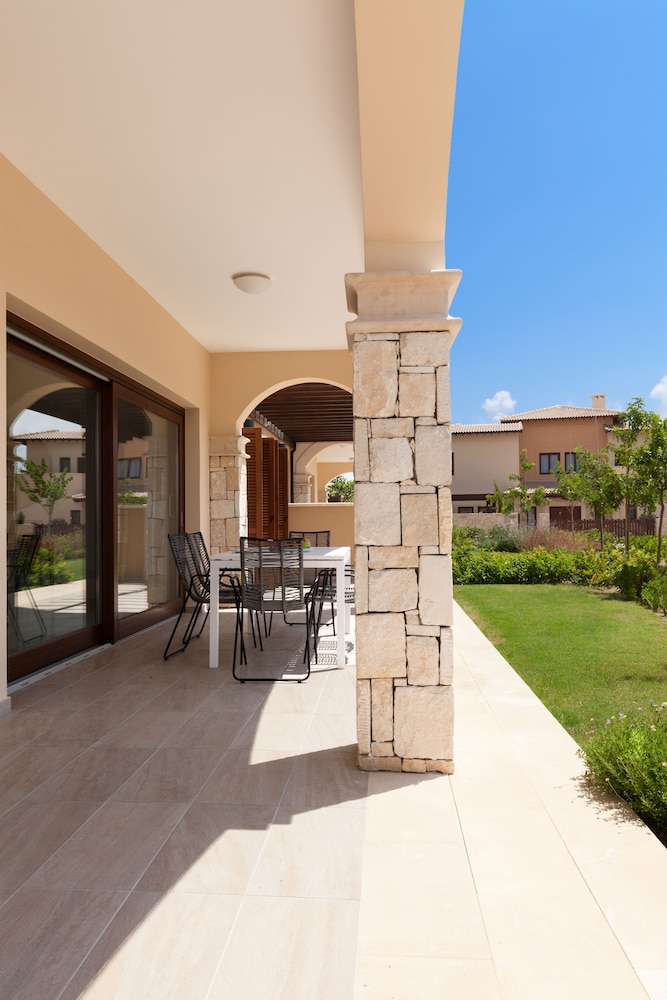 Aphrodite Hills Rentals - Premium Apartments 37/50