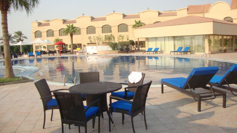 منتجع هوليداي بيتش مينا شاطئ نصف القمر(Mena Holiday Beach Resort Half Moon Bay) 38/53