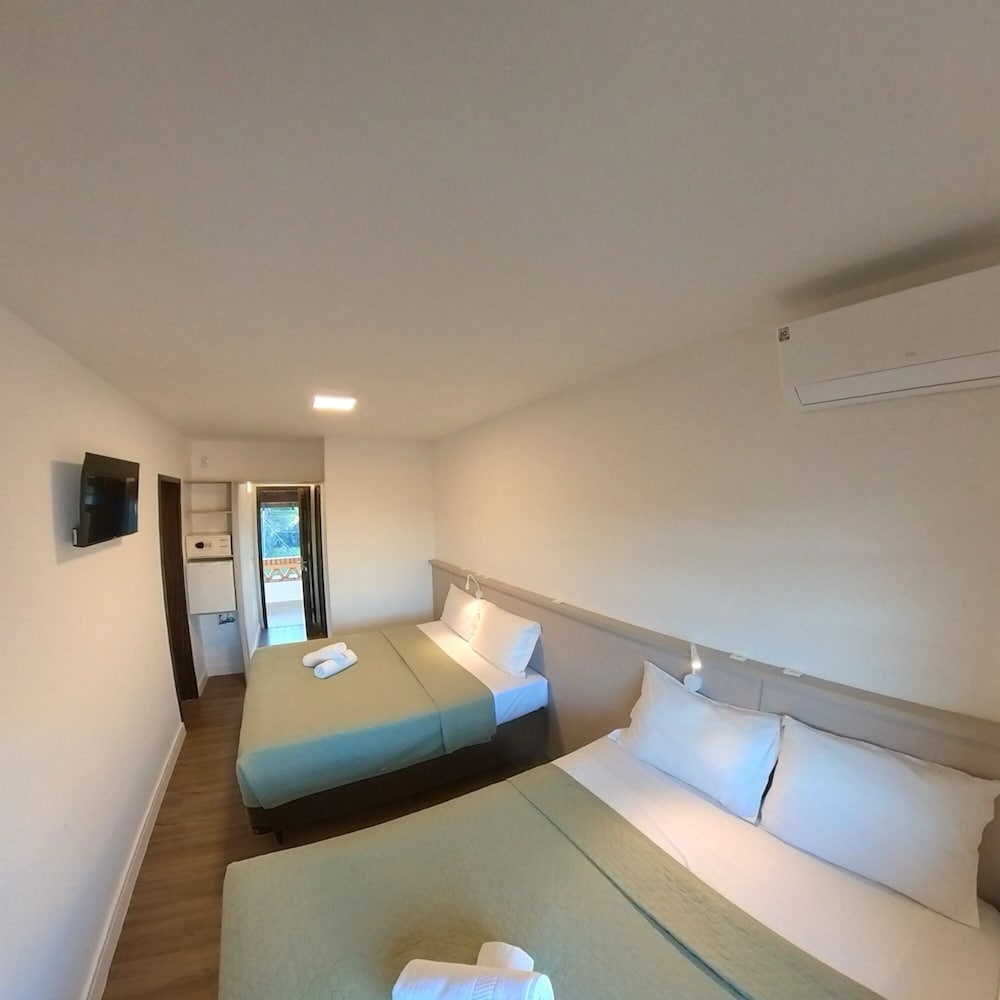 SUPERIOR, APARTMENT, MULTIPLE BEDS, COURTYARD VIEW, BALCONY