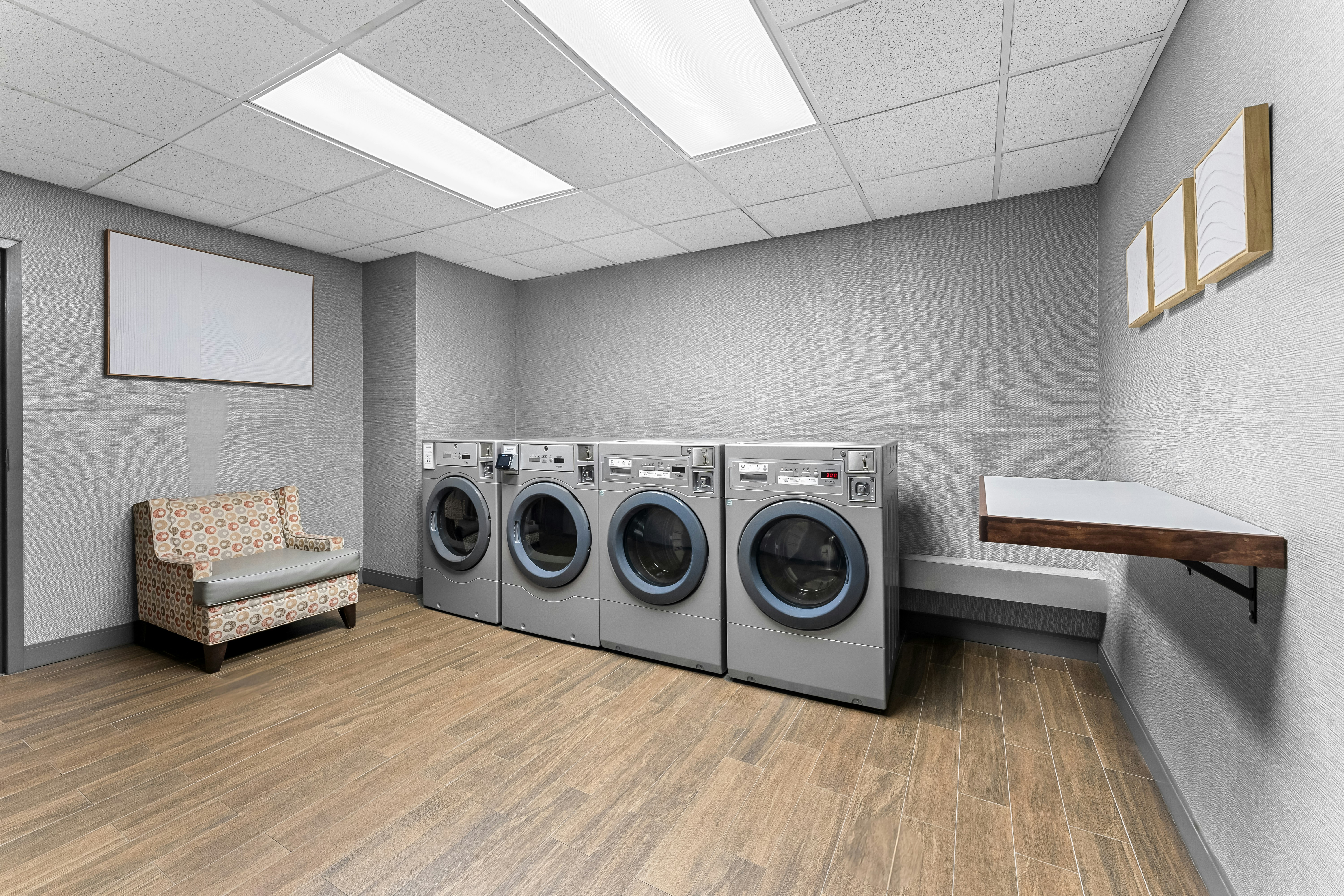 Hampton Inn Stroudsburg Poconos 43/45