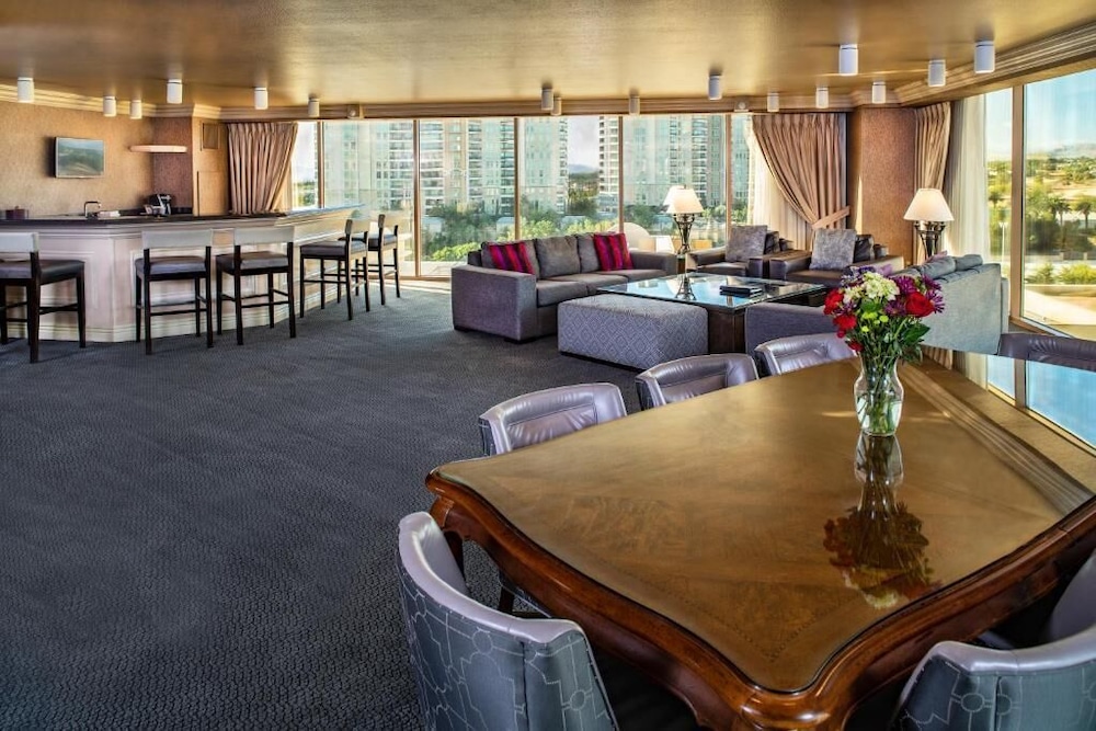Suncoast Hotel And Casino 19/44