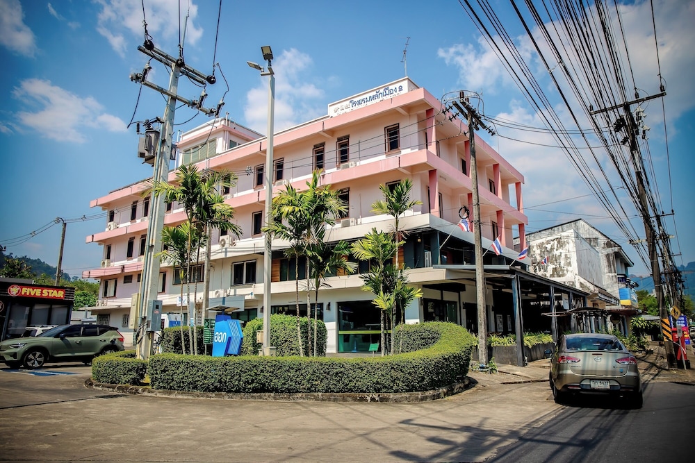 Lukmuang 2 Hotel 15/51