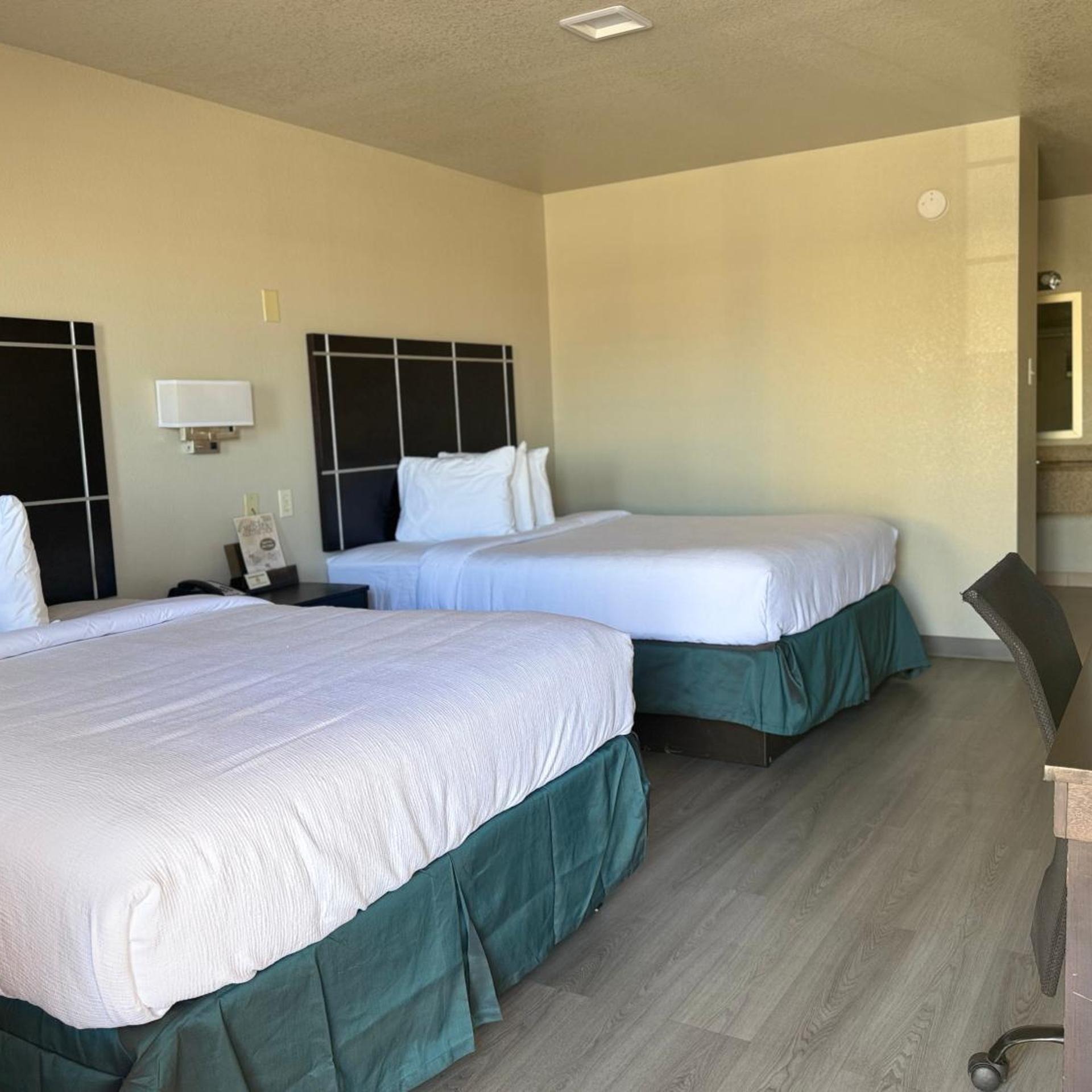 Executive inn 11/24