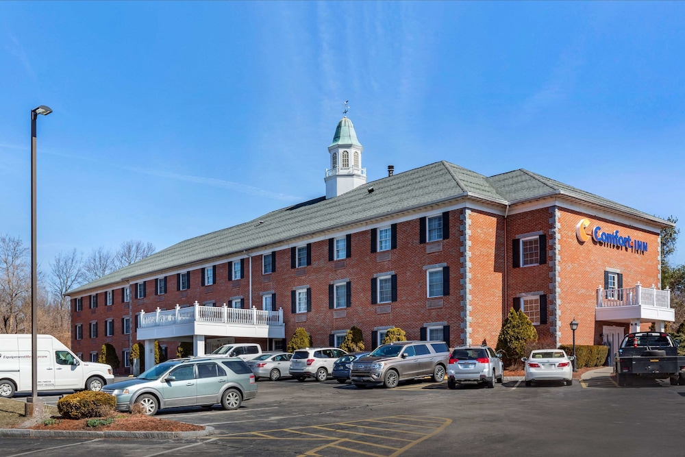 Comfort Inn Auburn-Worcester 1/46
