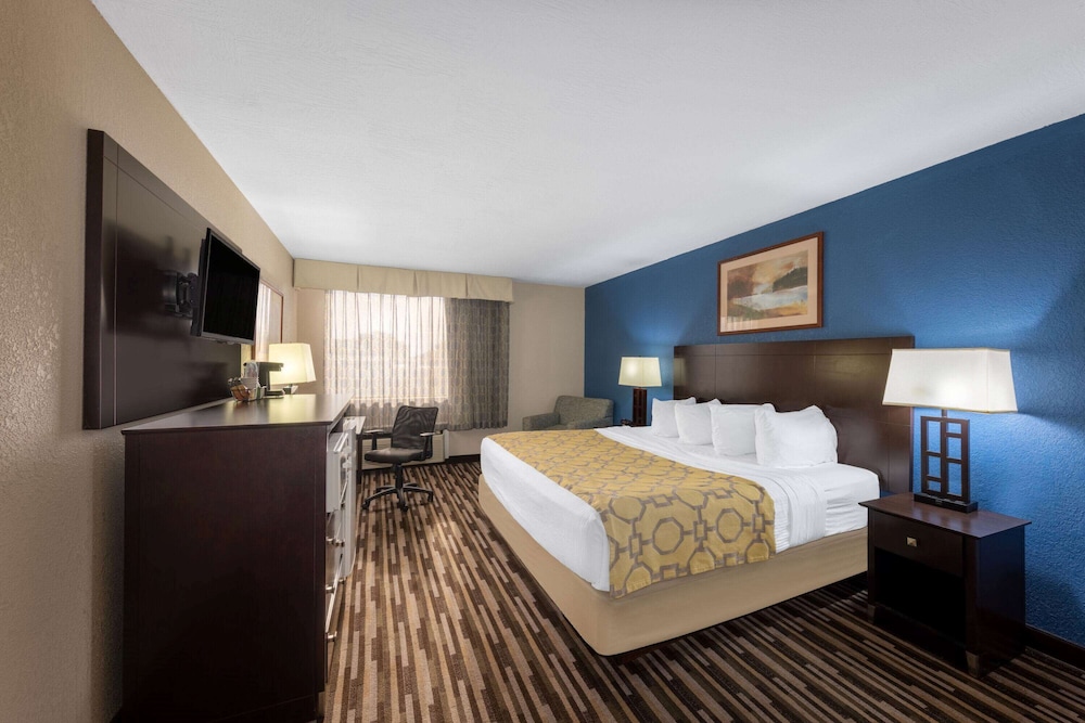 Baymont By Wyndham Springfield South Hwy 65 24/50