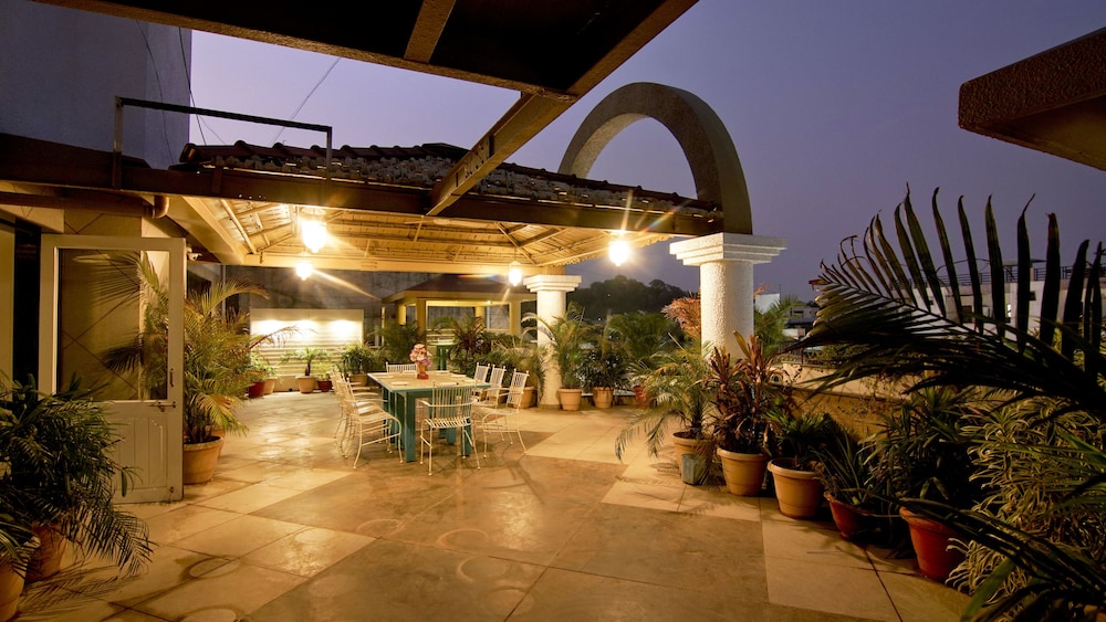 Hotel Amrta 3/58