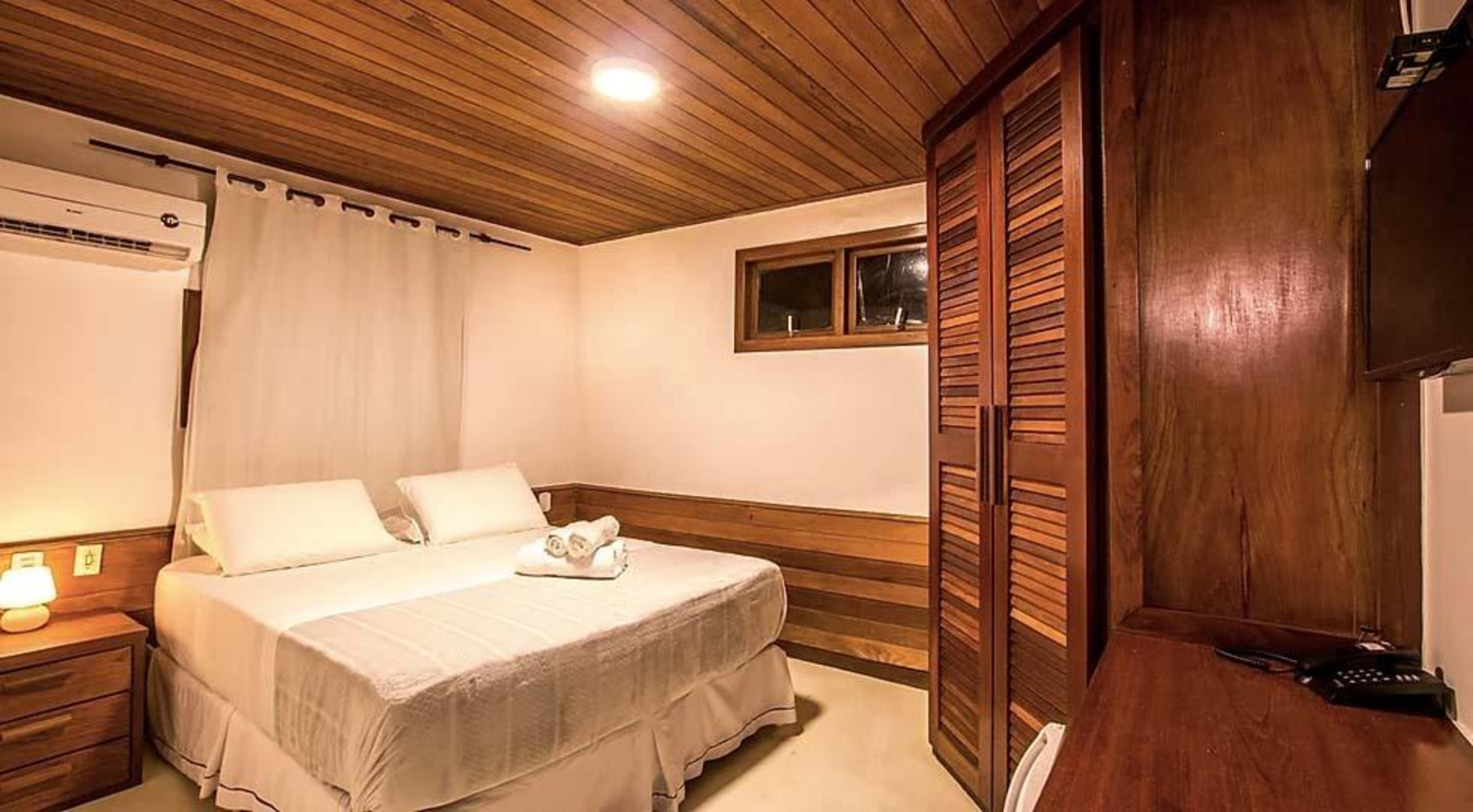 Room, Double Bed