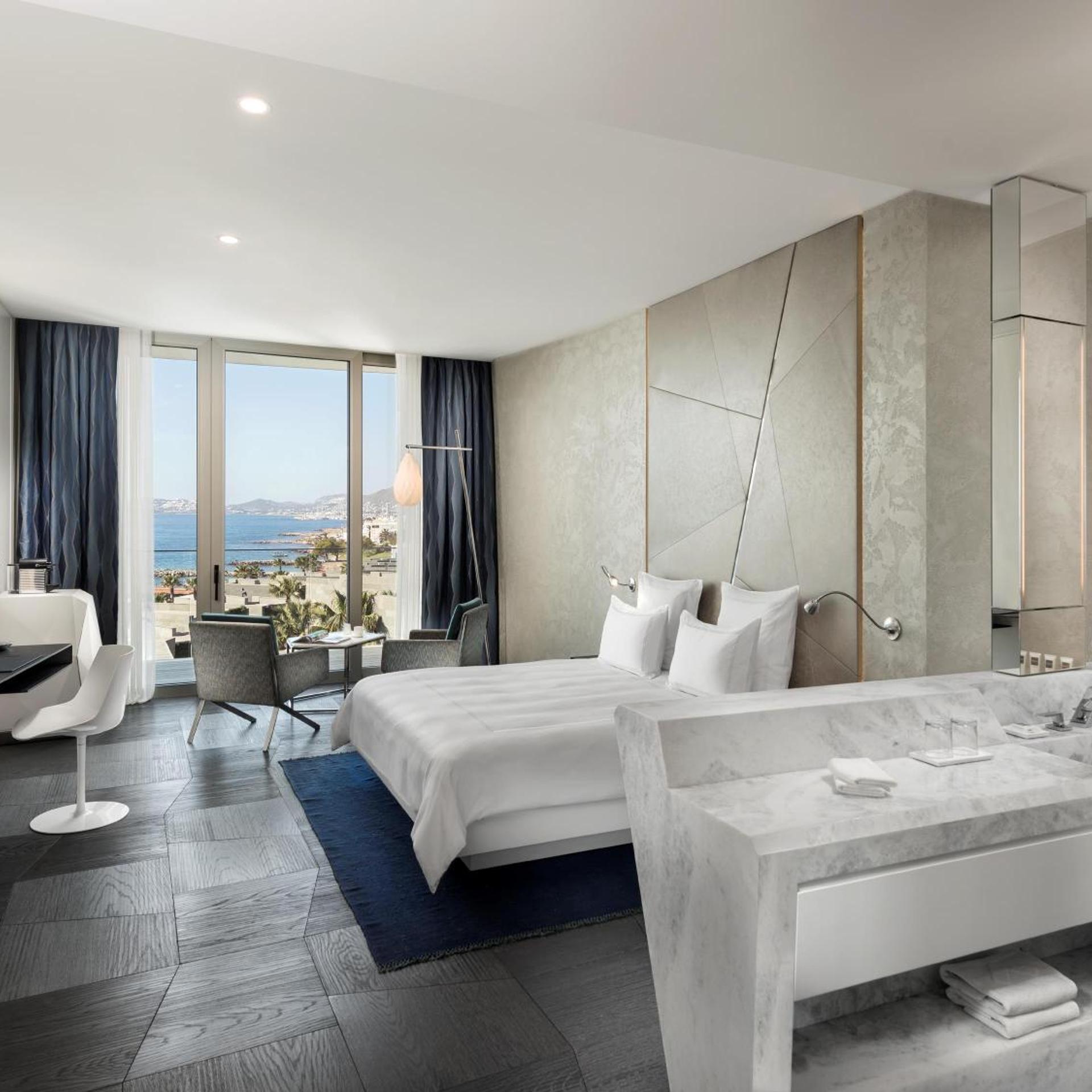 Swiss Select, Sea View