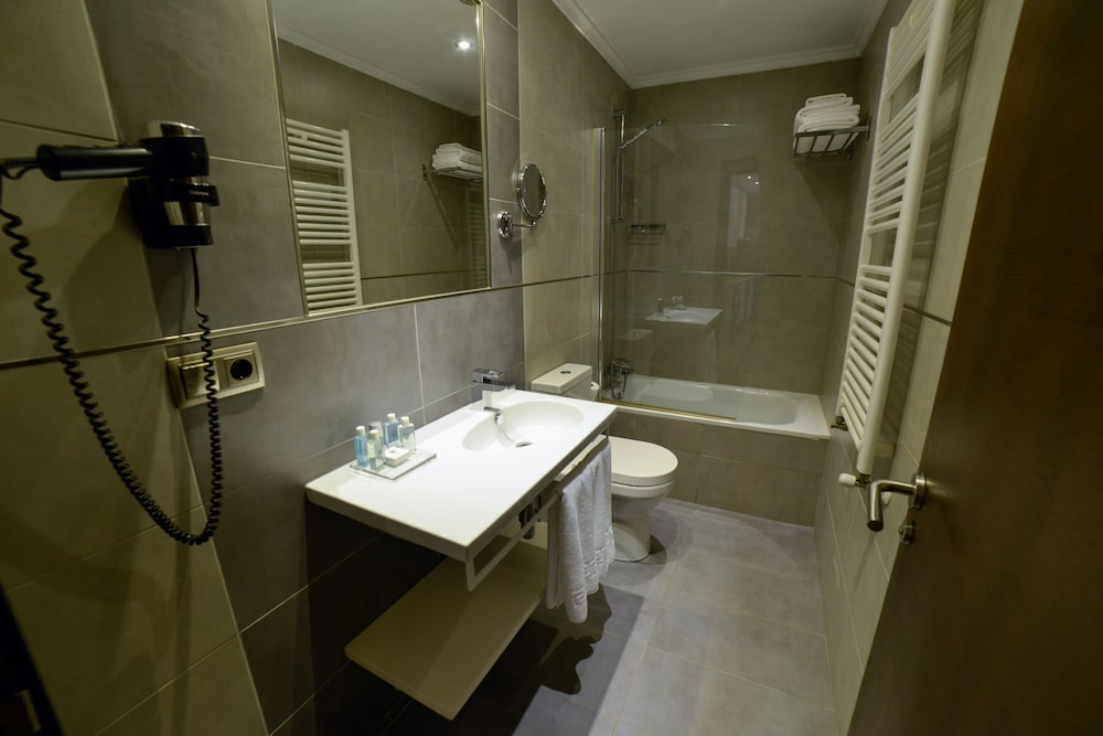 Apartamentos Turisticos Llanes 40/44