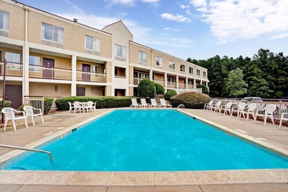 Days Inn by Wyndham Atlanta/Southlake/Morrow 34/36