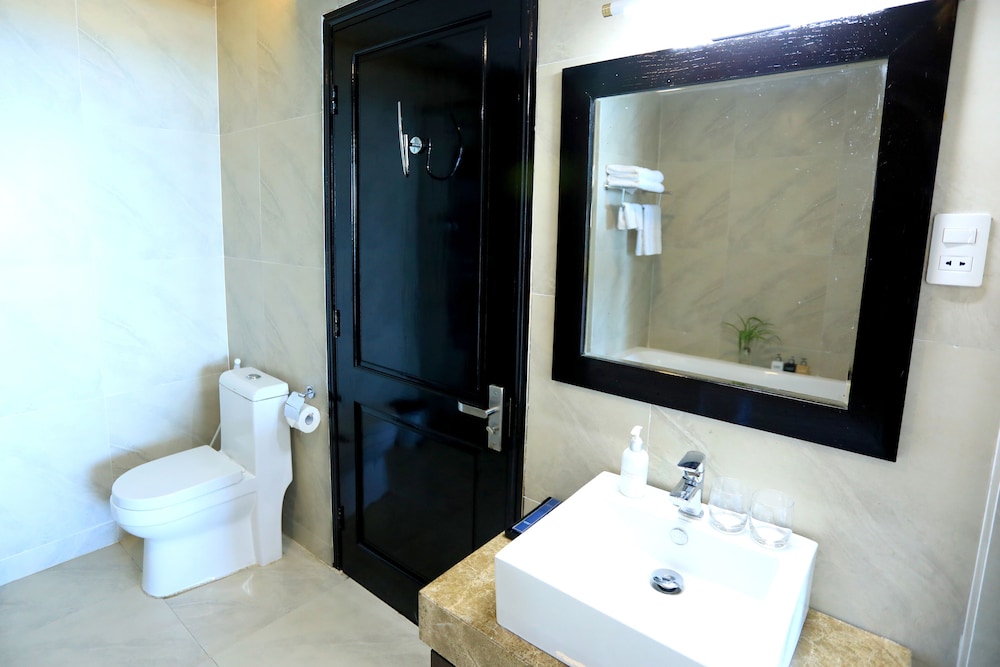 Orson Hotel and Resort Con Dao 48/50